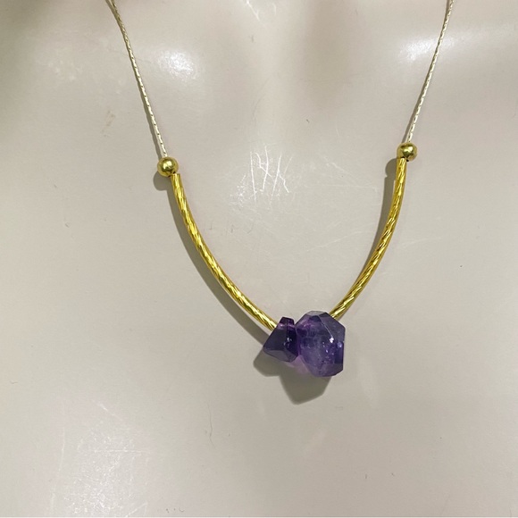 Natural Raw Amethyst Pendant Magnetic Clasp Gold-tone Skinny Chain Necklace - Picture 3 of 15